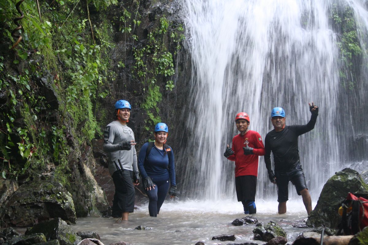 Canyoning and rappelling in El Salto, Puerto Vallarta (photo 3)