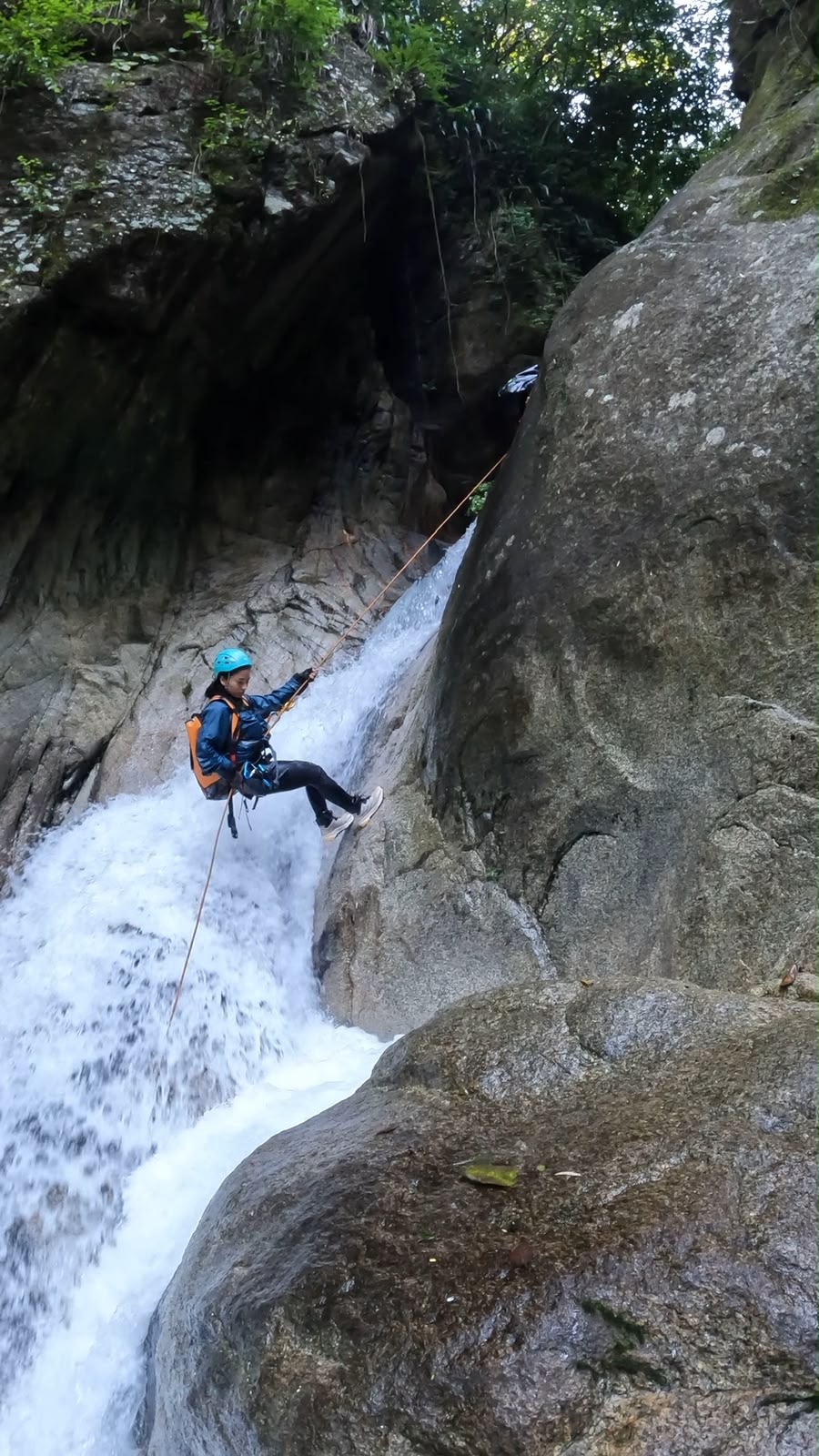 Canyoning and rappelling in El Muerto, Puerto Vallarta (photo 2)