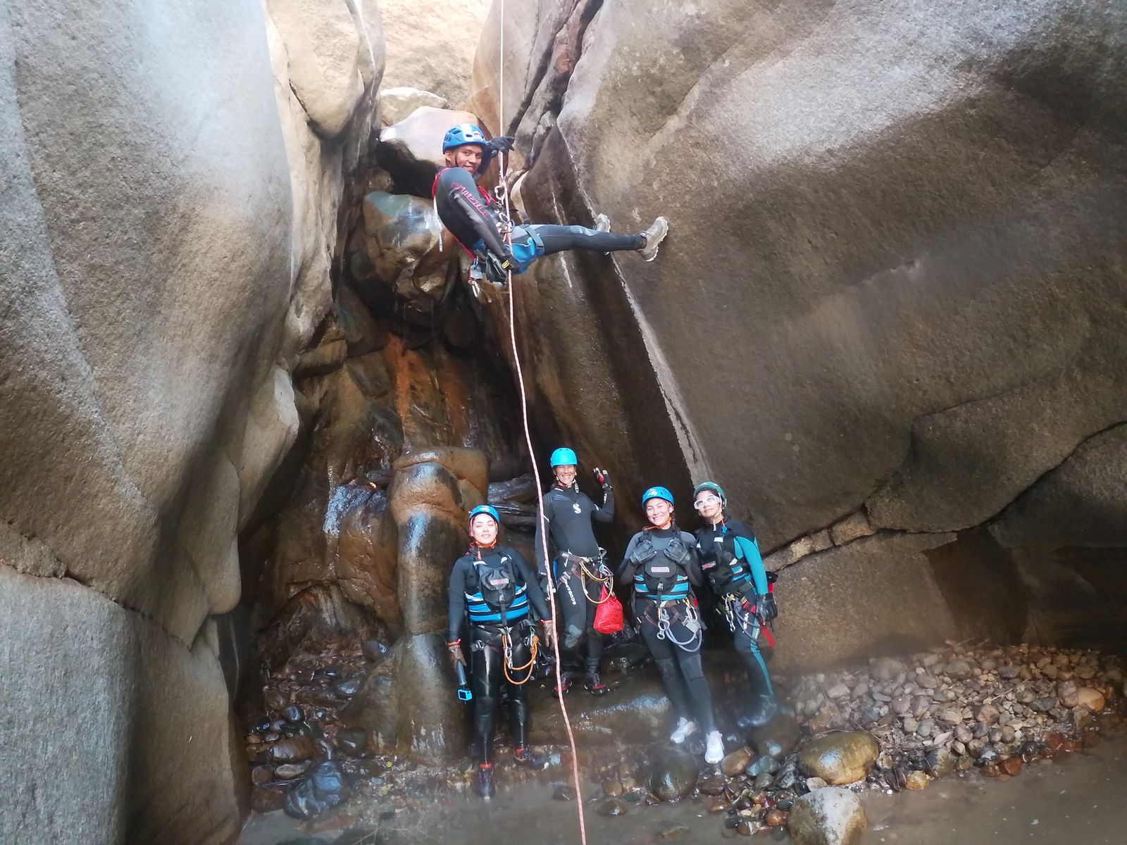 Canyoning and rappelling in Horcones, near Puerto Vallarta